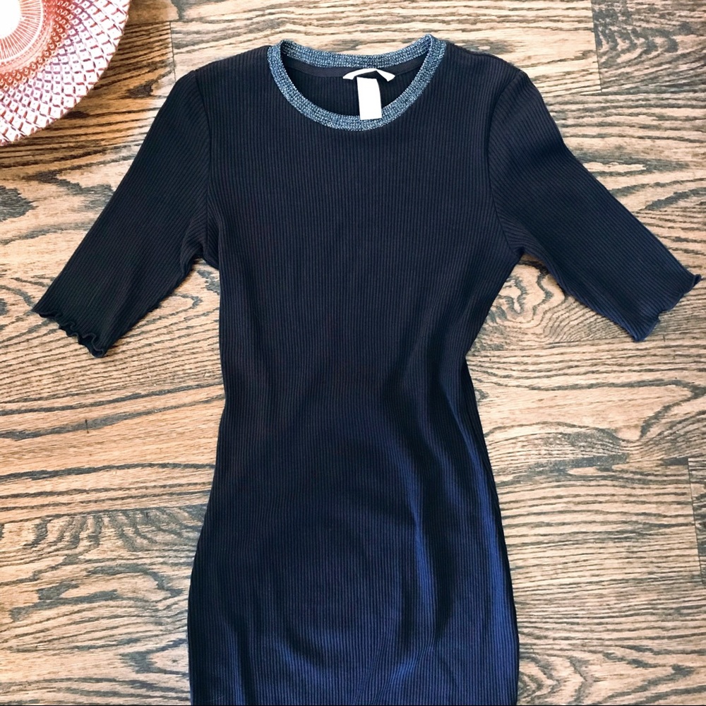 💙💙H&M Black Long Dress - Like New!! 🤘🏻 - Picture 3 of 5